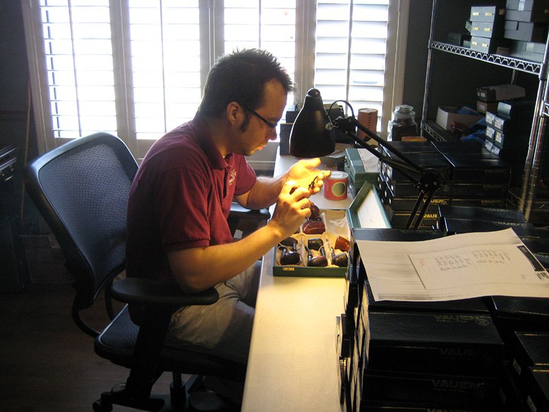 آدام دیویدسون : روایت یک استادکار ، مدیریت بخش استیت و هنر پیپ سازی در کمپانی اسموکینگ پایپس